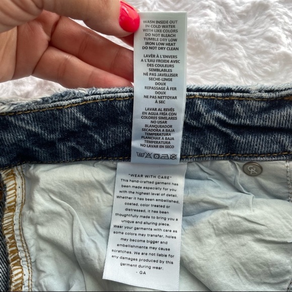 {Good American} Good Icon Straight Leg Distressed Jeans, Size 12/31 - Picture 6 of 9